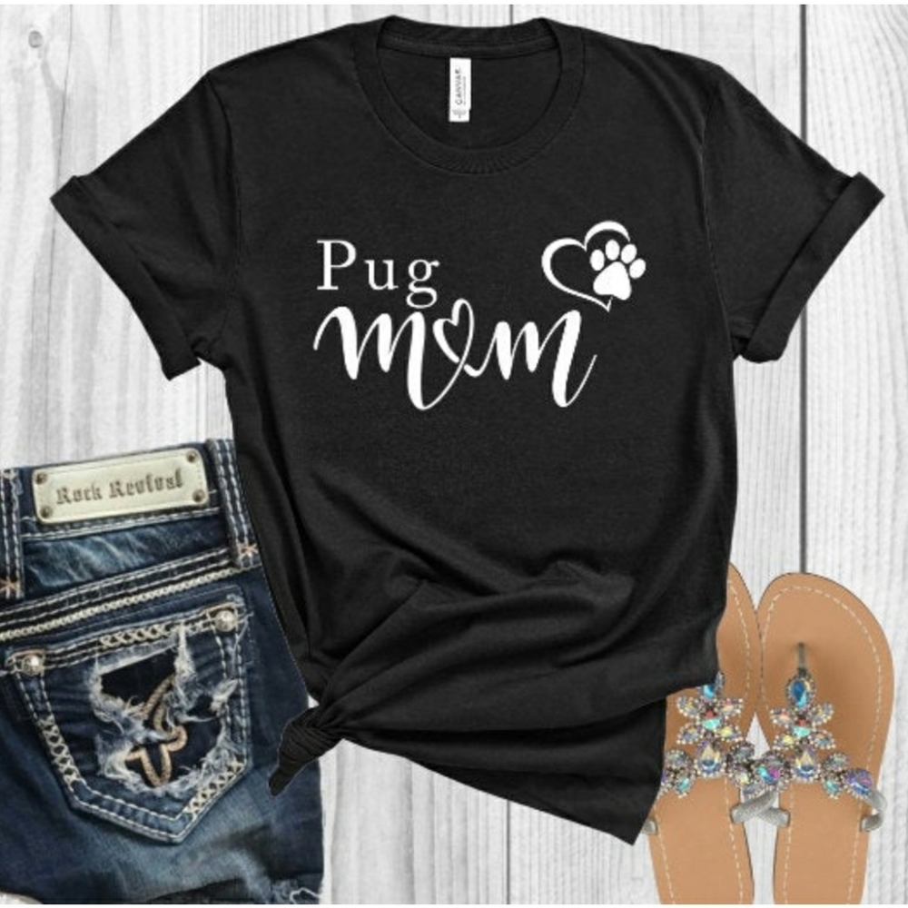 Pug mom shirt